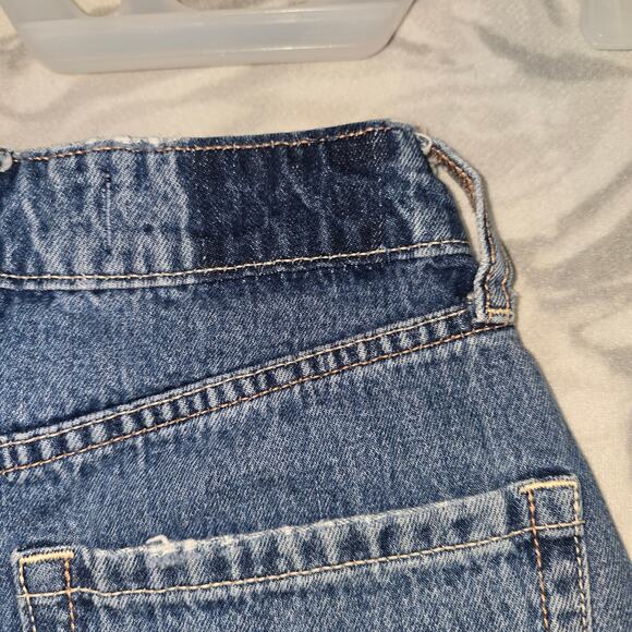 Hollister Ultra High-Rise Baggy Jeans Women's Size 000S w23S - Picture 10 of 10